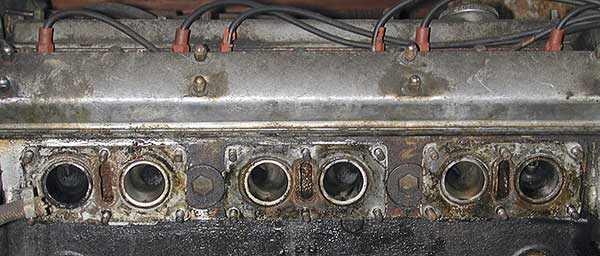 2667-engine-without-air-intakes.jpg